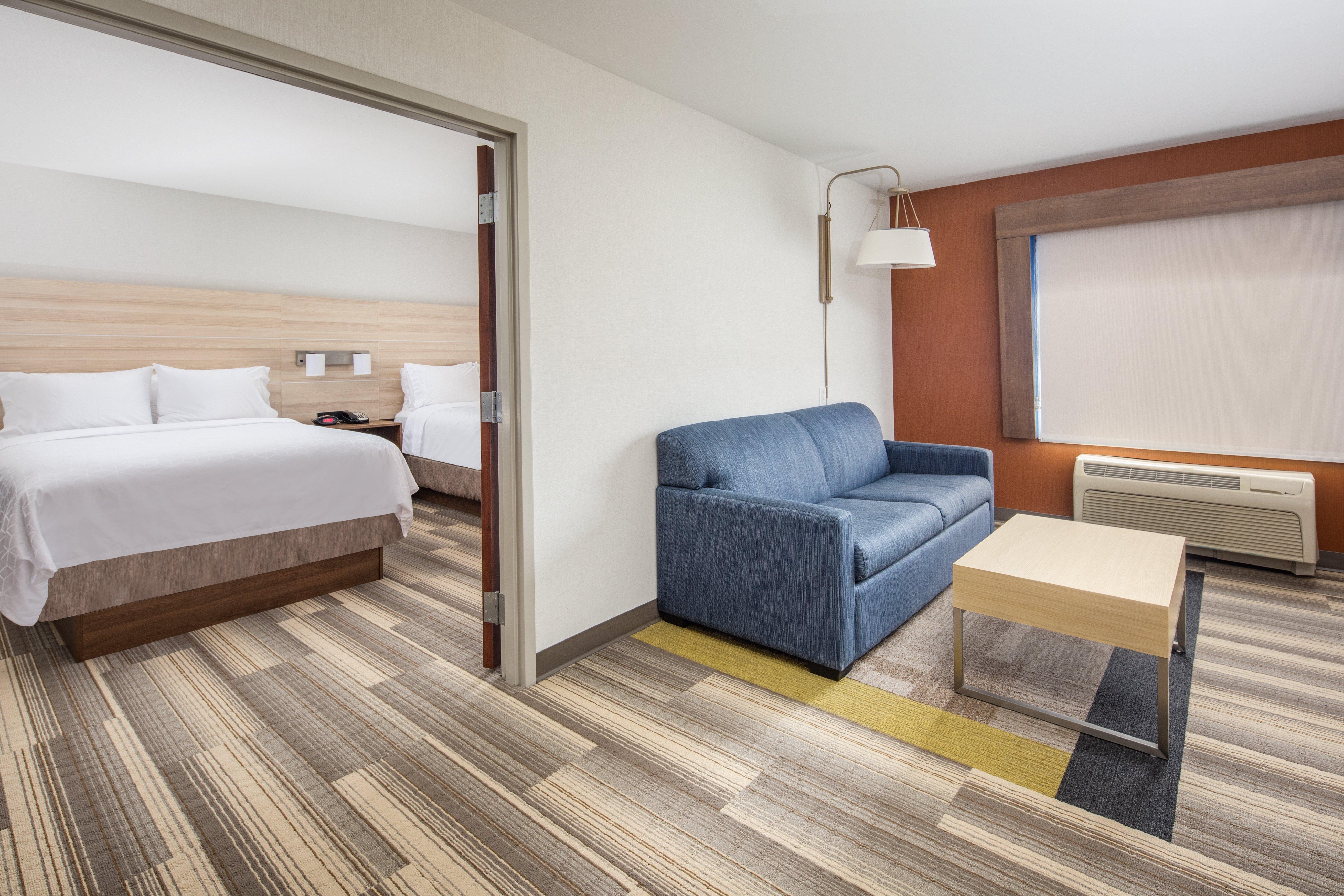 Holiday Inn Express Ontario By Ihg Creekside Exteriör bild