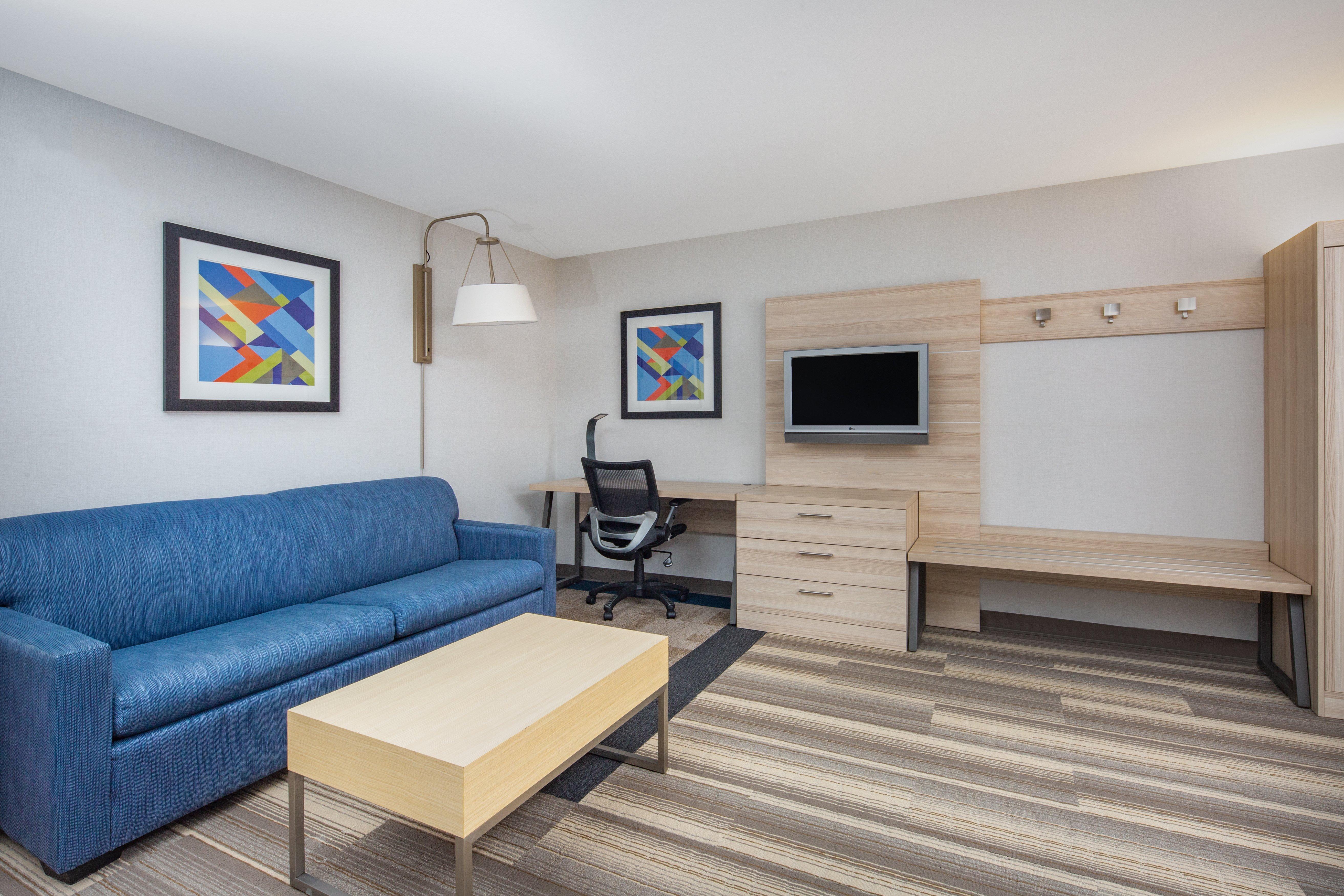 Holiday Inn Express Ontario By Ihg Creekside Exteriör bild