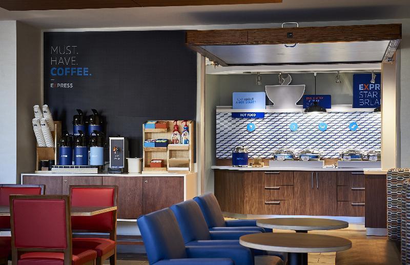 Holiday Inn Express Ontario By Ihg Creekside Exteriör bild